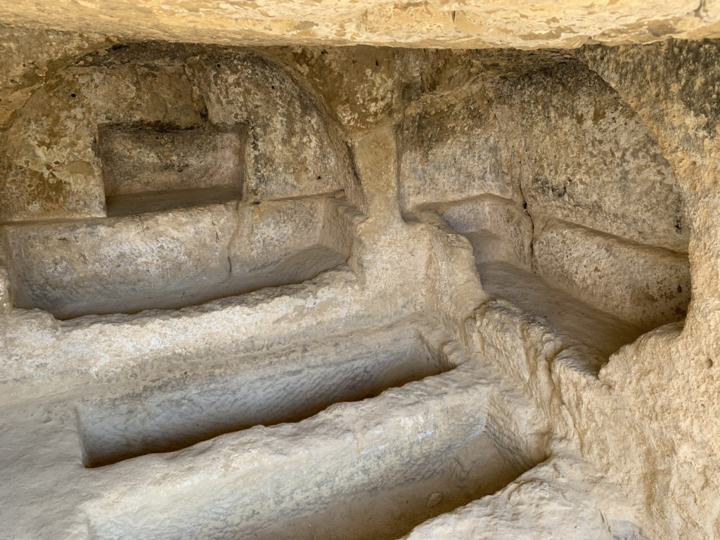 Que faire en Crète ? Grotte de Matala