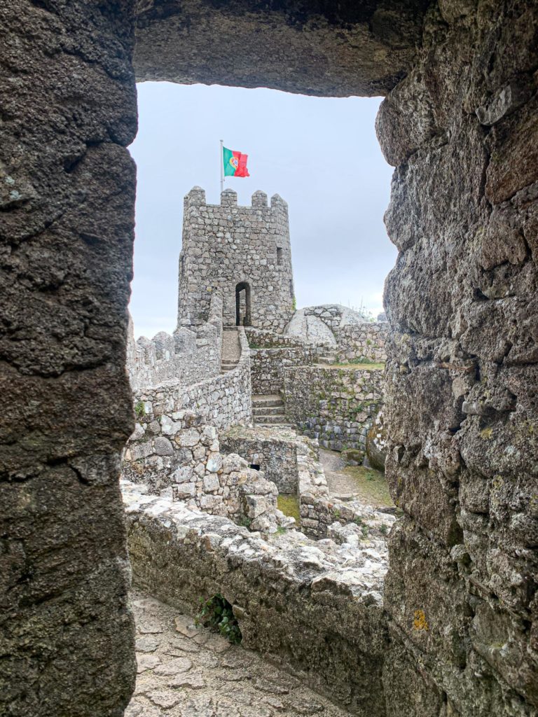 Que faire à Lisbonne en 4 jours ? Chateau des Maures Sintra Lisbonne